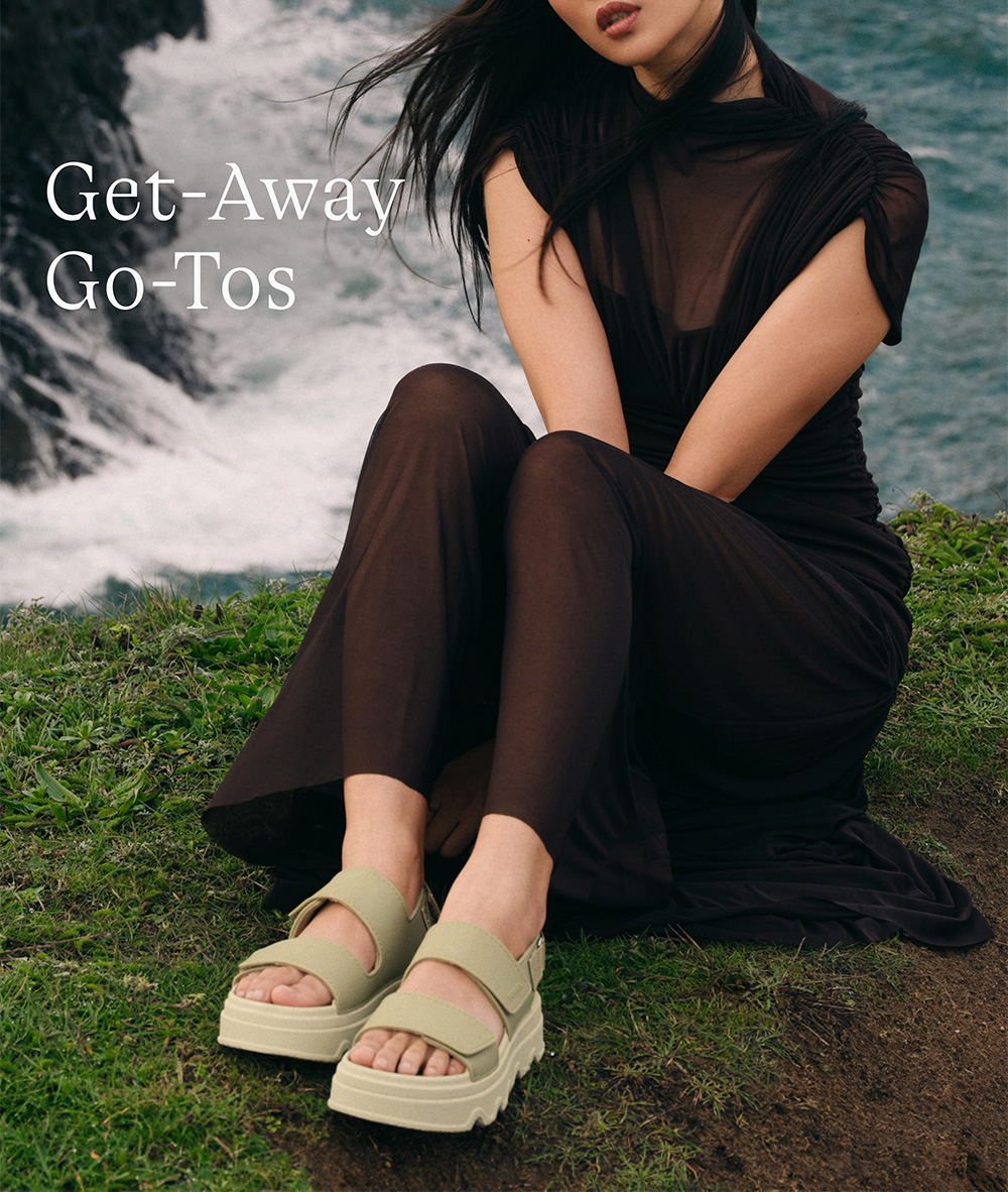 Get-away go-tos. Kinetic™ Sunchase Ankle Strap Women's Sandal in Dusty Twill & Light Aloe
