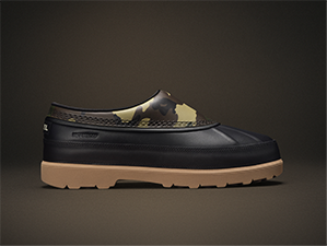 Ambler™ Waterproof Clog - Black & Utility Green