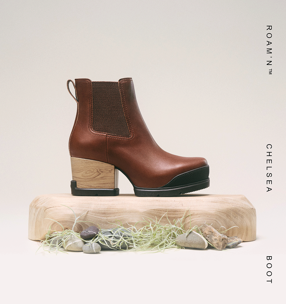 Roam'n™ Chelsea Women's Boot in Dark Auburn